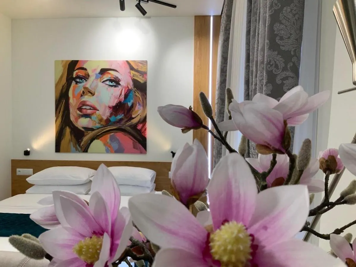 Apartment Z Kominkiem W Sercu Wroclawia
